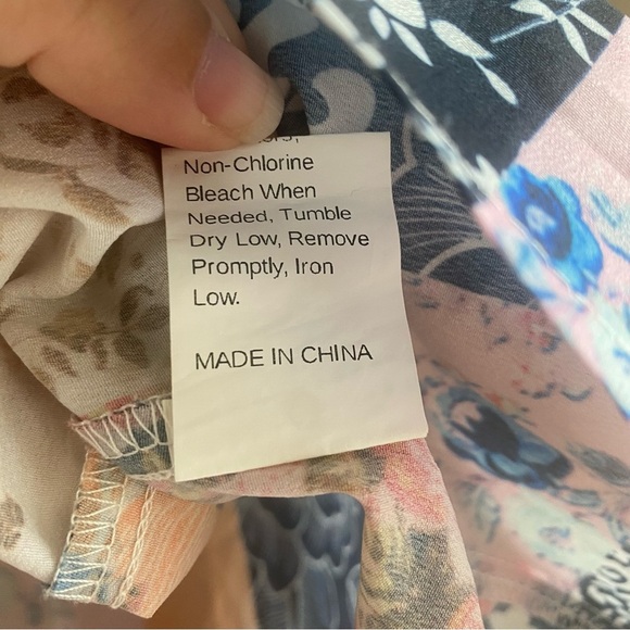 SHEIN Women’s Pink & Blue Patchwork Floral Mini Dress Size Medium - Picture 3 of 4